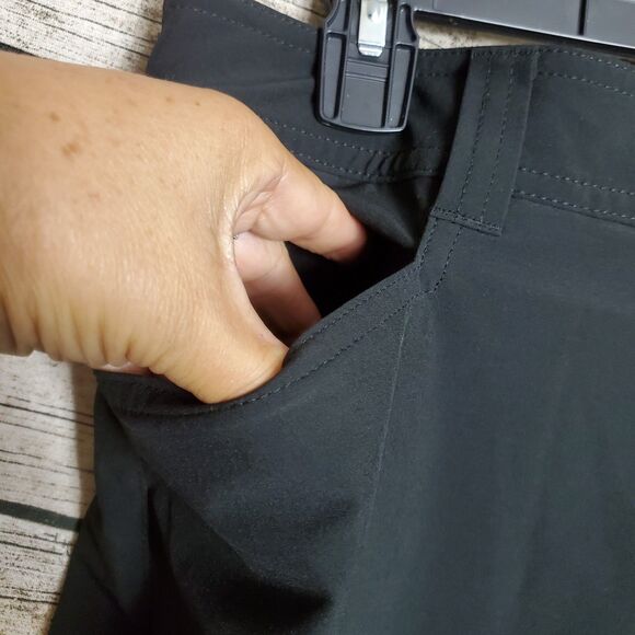 Eddie Bauer Black Hiking Skort size 12 - Picture 2 of 6